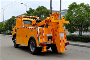 卓尼高速路拖车费